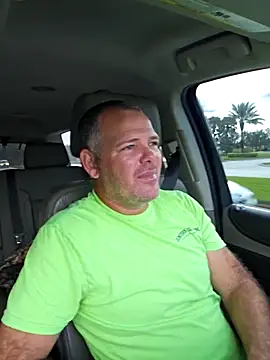 cubanitofeliz40 online show from 01/12/26, 01:40