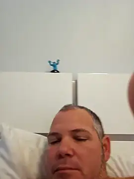 cubanitofeliz40 online show from 02/10/26, 12:59