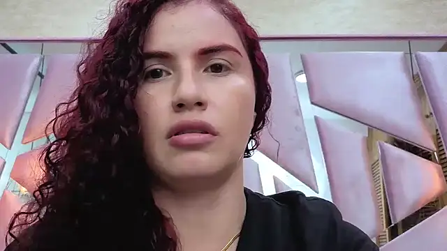 ThaliaCross online show from 03/04/26, 07:43