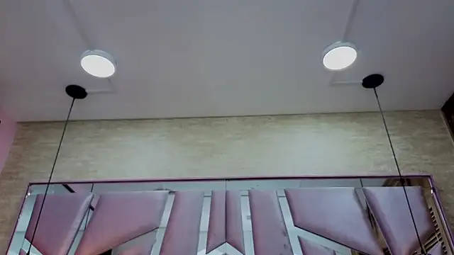 Snapshot of ThaliaCross chatting on 07/03/26, 06:03 ThaliaCross online show from 07/03/26, 06:03