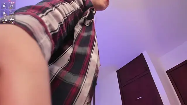 emma fhox online show from 04/09/26, 07:20