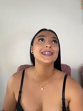 nicolexxaleja online show from 05/15/26, 08:40