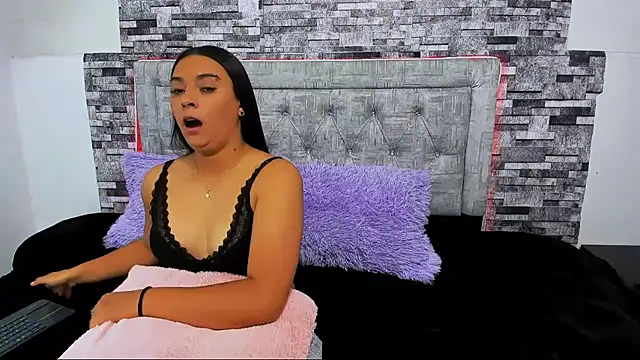 nicolexxaleja online show from 10/10/25, 07:36