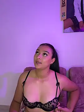nicolexxaleja online show from 05/12/26, 05:41