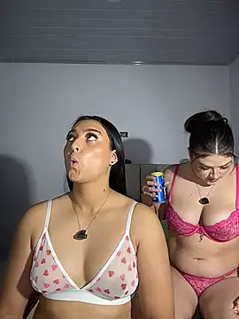 nicolexxaleja online show from 04/06/26, 08:21