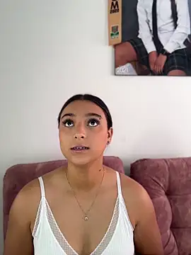nicolexxaleja online show from 04/30/26, 01:51