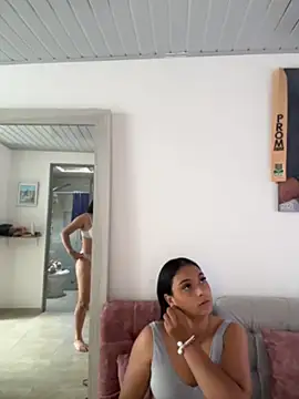 nicolexxaleja online show from 04/10/26, 08:16