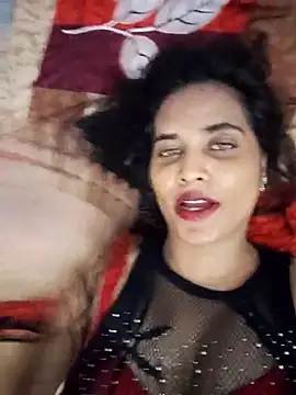 cute radhikaa online show from 07/13/26, 06:29