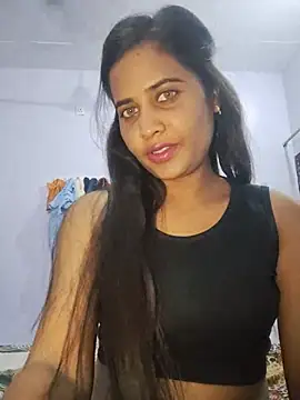 cute radhikaa online show from 05/23/26, 10:47