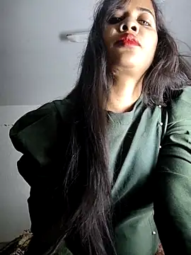 Snapshot of cute_radhikaa chatting on 02/03/26, 04:21 cute radhikaa online show from 02/03/26, 04:21