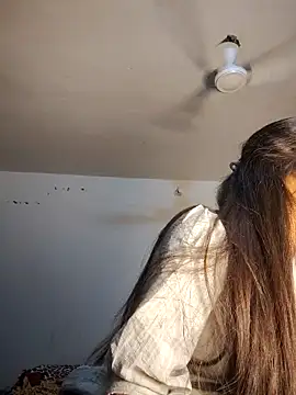 Snapshot of cute_radhikaa chatting on 04/09/26, 07:20 cute radhikaa online show from 04/09/26, 07:20