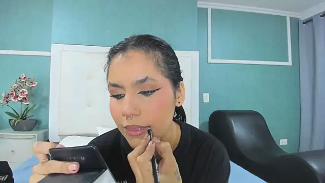 ania gomez online show from 11/29/25, 10:10