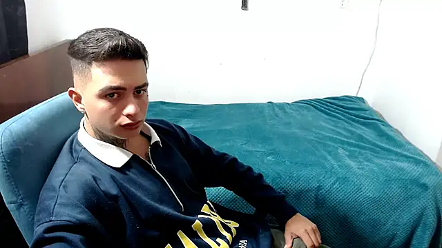 santii ss online show from 09/25/25, 08:37