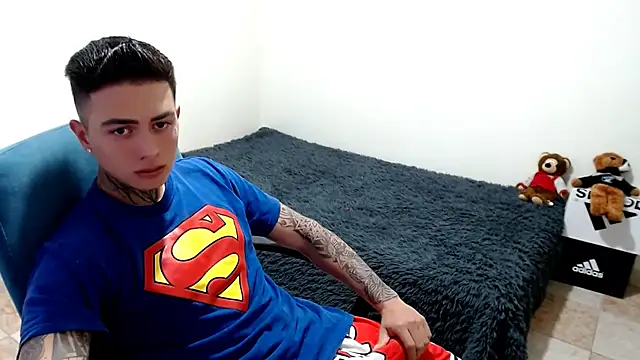 santii ss online show from 10/16/25, 06:38