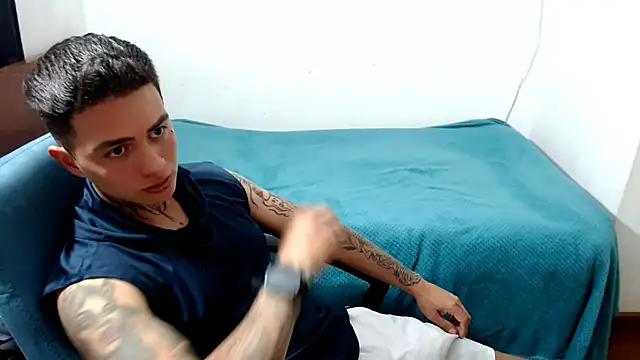 santii ss online show from 09/21/25, 03:50