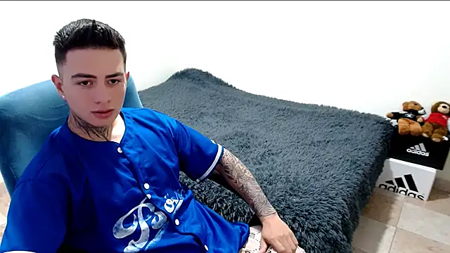 santii ss online show from 10/28/25, 04:50