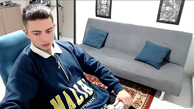 santii ss online show from 11/15/25, 03:05