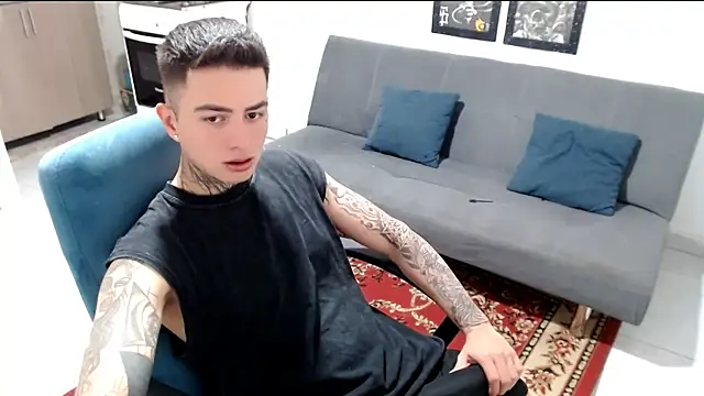 santii ss online show from 12/19/25, 03:36