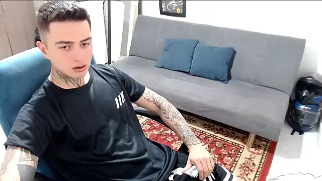 santii ss online show from 12/03/25, 03:00