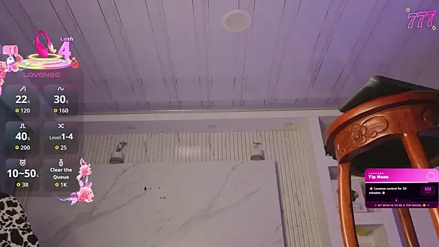 Chloe cooperr online show from 04/23/26, 08:10