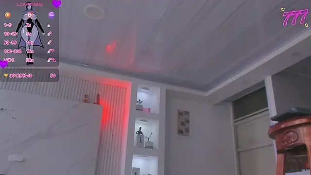 Chloe cooperr online show from 03/28/26, 12:39