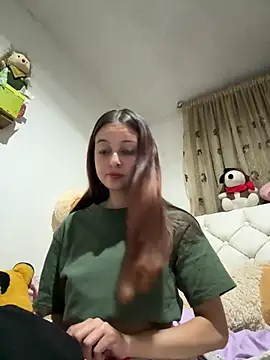 Snapshot of esmeralda_diamond69 chatting on 02/05/26, 04:19 esmeralda diamond69 online show from 02/05/26, 04:19