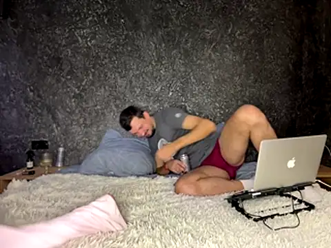 Bugs and Bunny online show from 10/24/25, 07:57