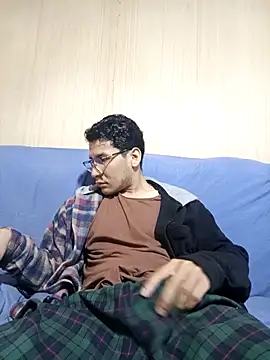 LecheDeSoya666 online show from 10/13/25, 11:27