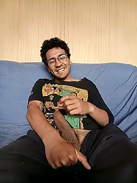 LecheDeSoya666 online show from 11/29/25, 09:48