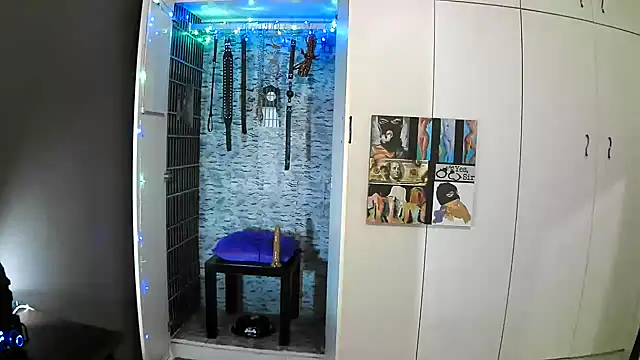 BaDSubMiss online show from 10/17/25, 04:27