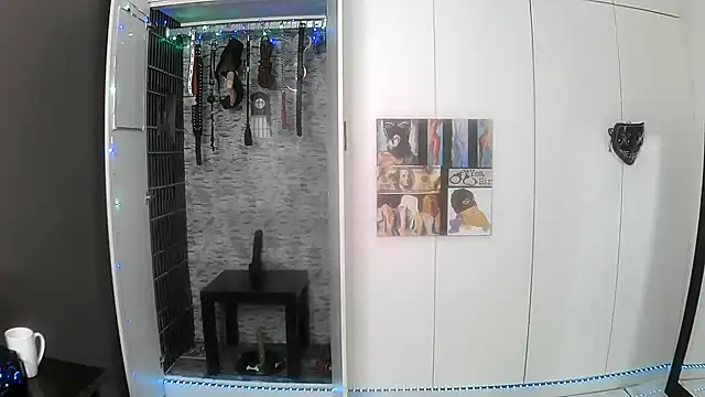 BaDSubMiss online show from 04/12/26, 05:00