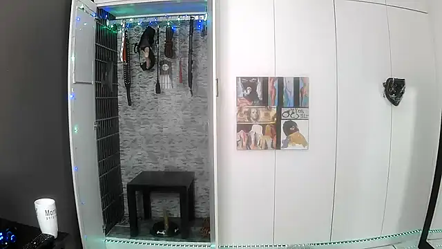 BaDSubMiss online show from 04/11/26, 05:15