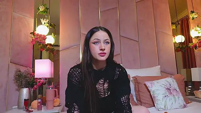 LucyLextonX online show from 03/14/26, 04:24