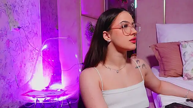 LucyLextonX online show from 03/24/26, 03:06