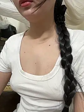 LinYi Office online show from 10/28/25, 09:25