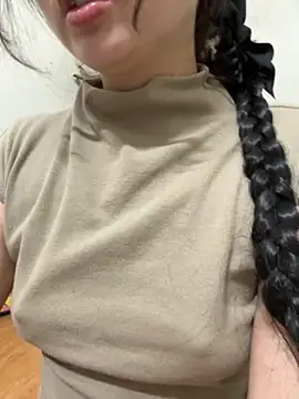 LinYi Office online show from 12/01/25, 10:21