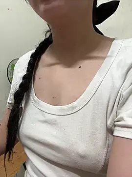 LinYi Office online show from 12/17/25, 09:42