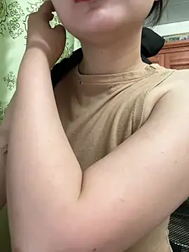 LinYi Office online show from 02/25/26, 01:28