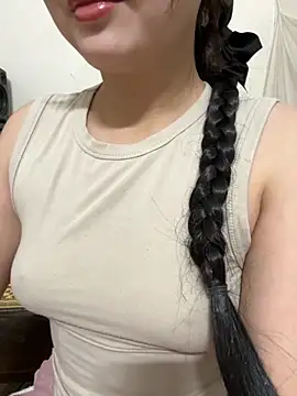 LinYi Office online show from 11/15/25, 09:41