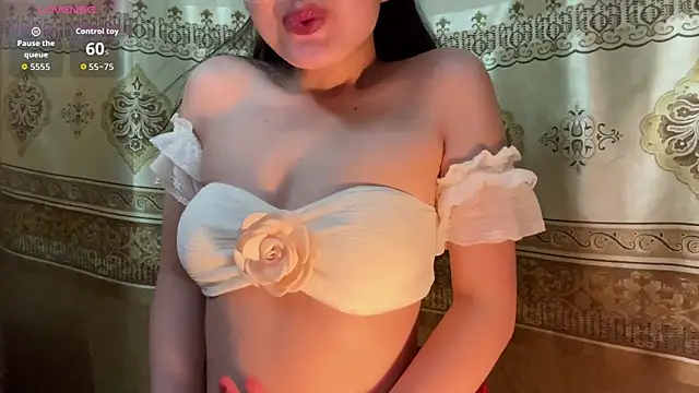 Snapshot of LinYi_Office chatting on 05/22/26, 01:25 LinYi Office online show from 05/22/26, 01:25