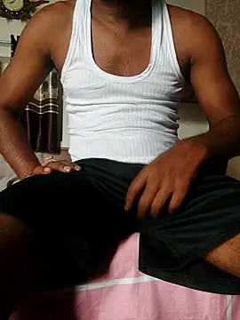 Top Non Stop online show from 10/22/25, 02:11