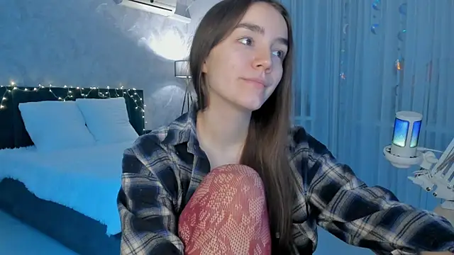 sweete chantal online show from 10/28/25, 05:12