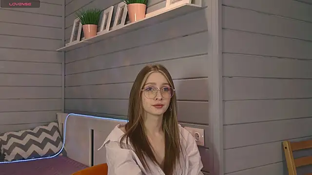 Vikki wyye online show from 10/09/25, 05:30