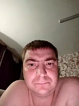 Snapshot of _DON-HULIGAN_ chatting on 11/24/25, 06:41 DON-HULIGAN online show from 11/24/25, 06:41