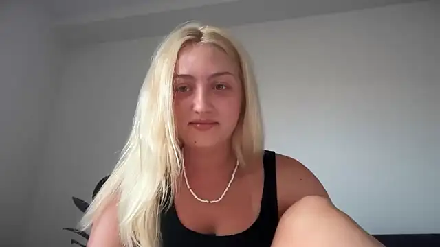 Kitty Swetty online show from 06/28/26, 05:30