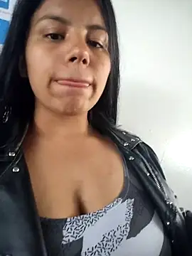 sasha roldann online show from 12/20/25, 01:58