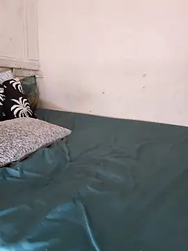 Snapshot of Seductivepreg69 chatting on 11/29/25, 01:22 Seductivepreg69 online show from 11/29/25, 01:22