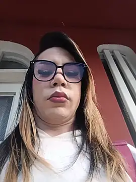 Snapshot of Daliana_Gounbolt chatting on 06/04/26, 11:26 Daliana Gounbolt online show from 06/04/26, 11:26