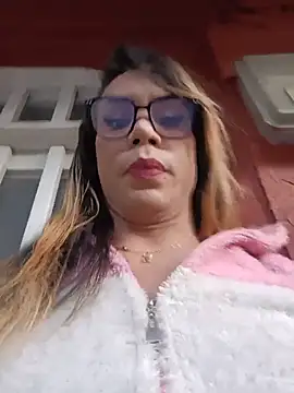 Snapshot of Daliana_Gounbolt chatting on 05/23/26, 11:20 Daliana Gounbolt online show from 05/23/26, 11:20