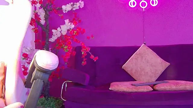 Snapshot of Daliana_Gounbolt chatting on 06/24/26, 01:43 Daliana Gounbolt online show from 06/24/26, 01:43